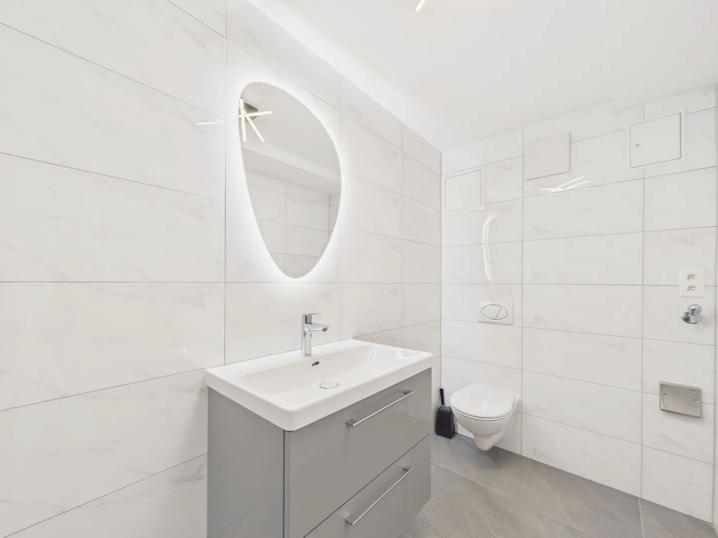 Appartement élégant 3.5 pièces rénové au cSur dEstavayer - Photo 8 sur 9