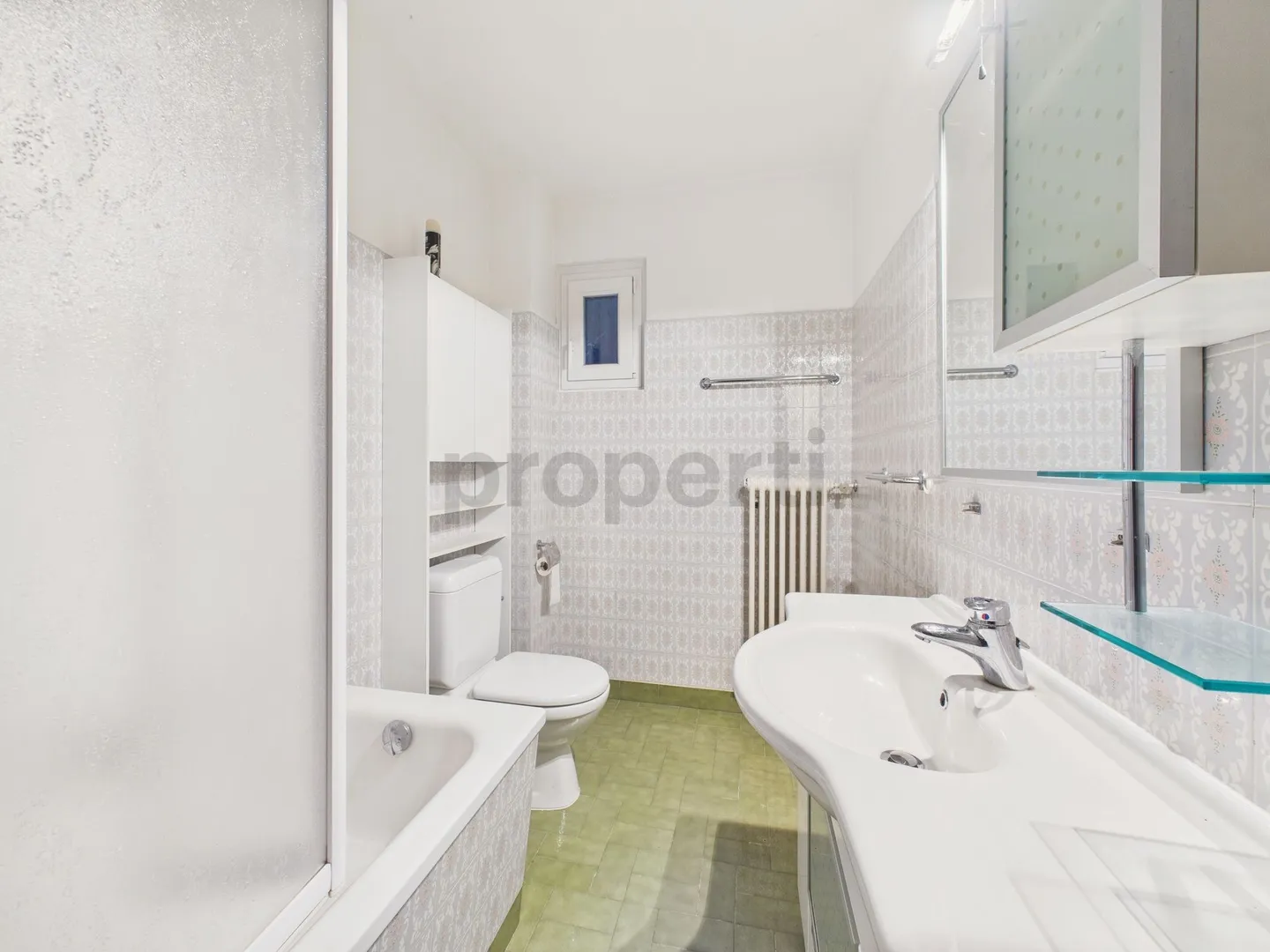 Villa spacieuse de 9 pièces avec grand jardin à Purasca - Photo 10 sur 13