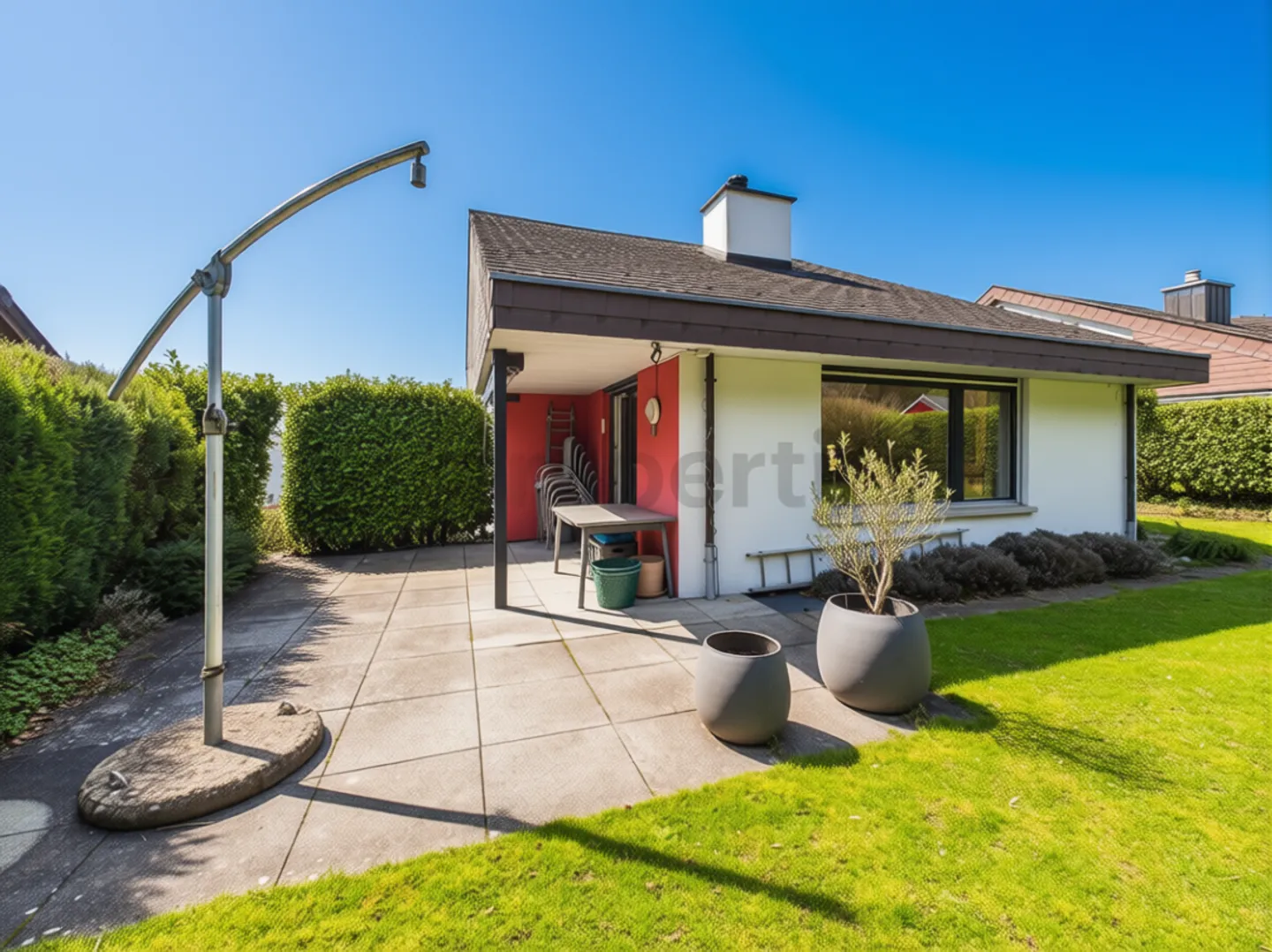 Ruhiges 5.5-Zimmer-Einfamilienhaus mit viel Privatsphäre und direktem Waldzugang in Gebenstorf - Photo 1 of 13