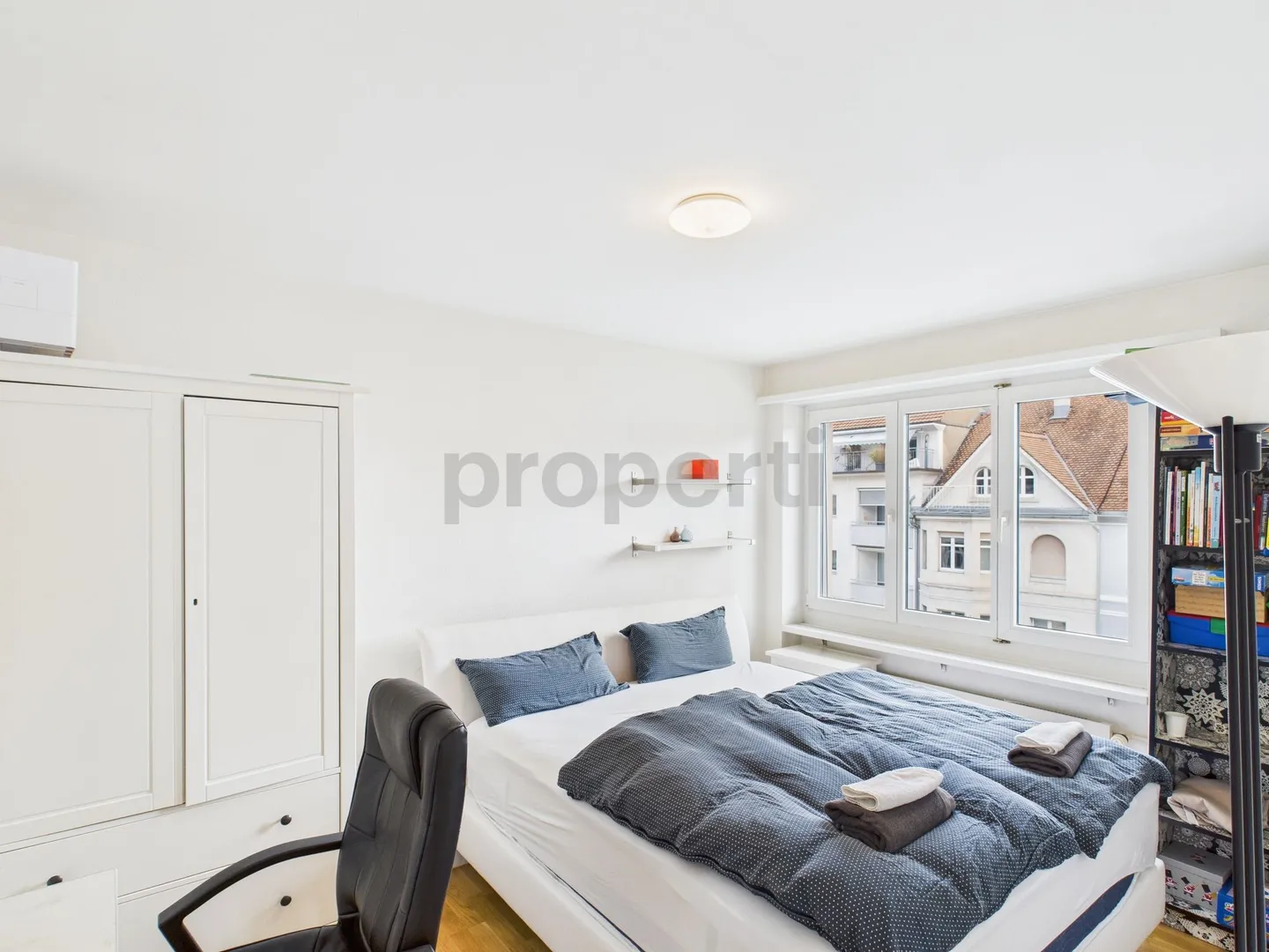 Furnished 4-room apartment with city view in Basel - Photo 7 of 12