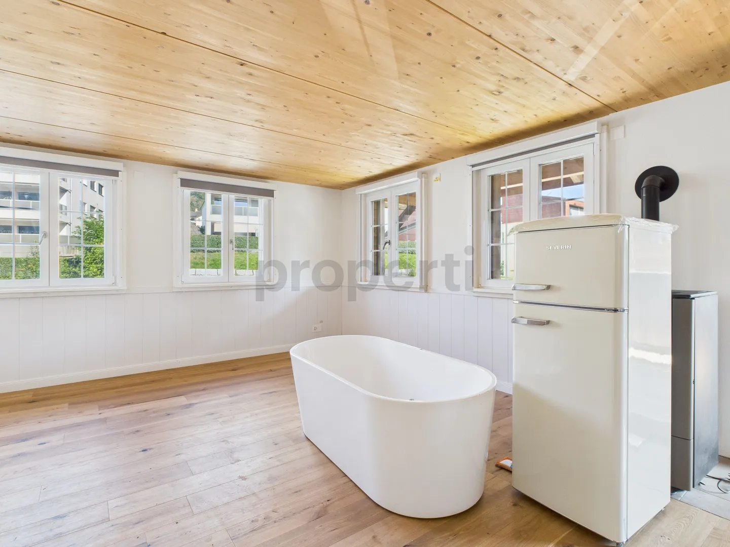 New Building Meets Rural Idyl 3.5-Room Apartment with Historical Flair - Photo 8 of 10