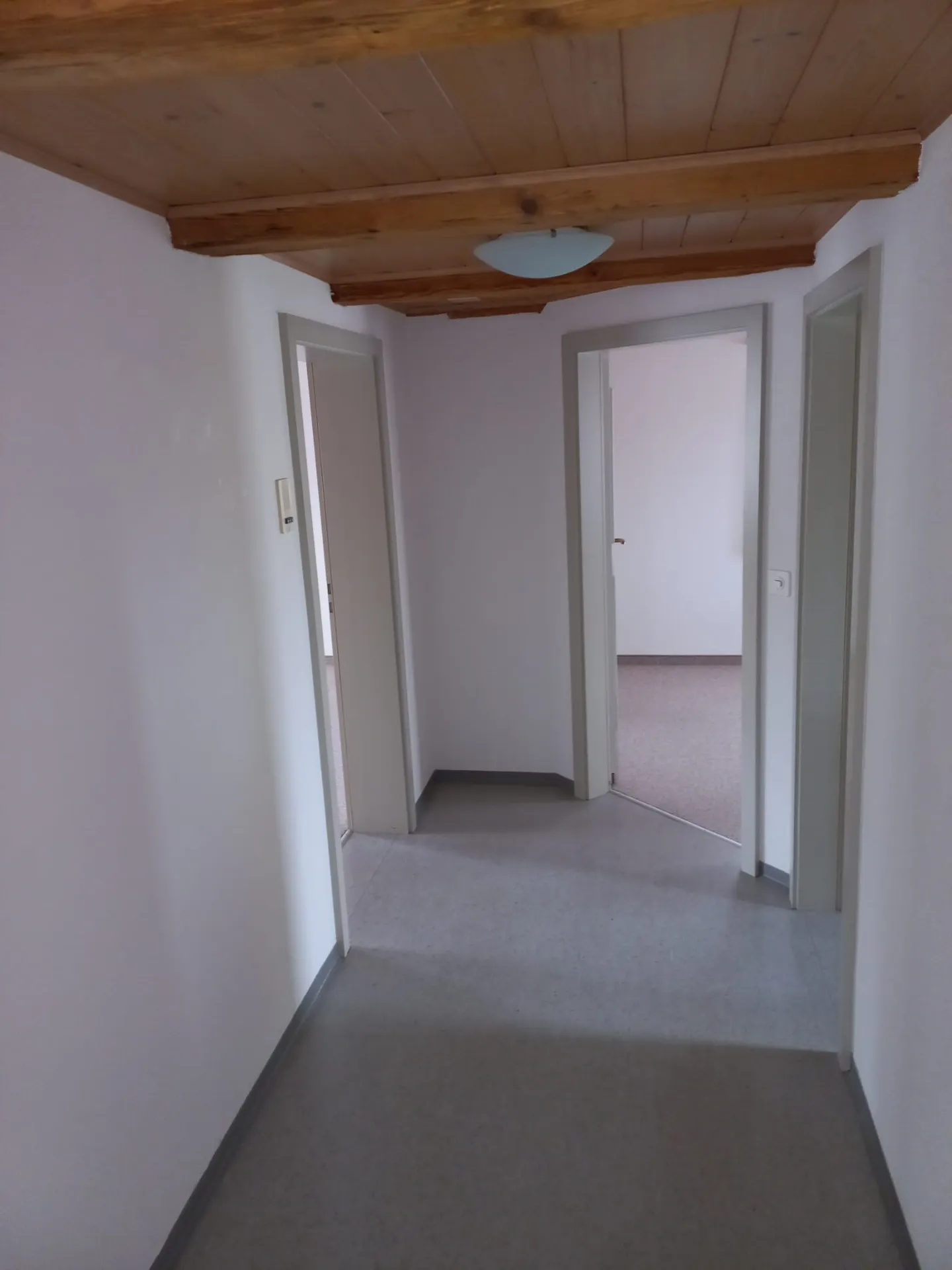 Spacious 5.5-room single-family house in Kirchberg SG - Photo 5 of 10