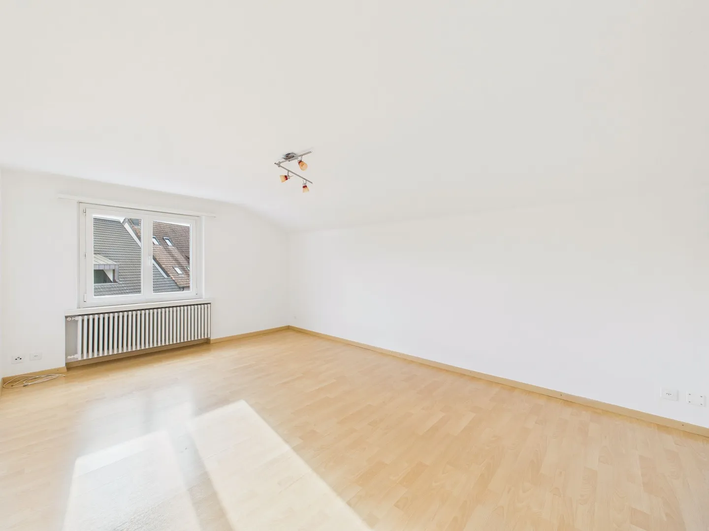 Favolosa casa a schiera in una posizione privilegiata con giardino a Waltenschwil - Foto 7 di 13