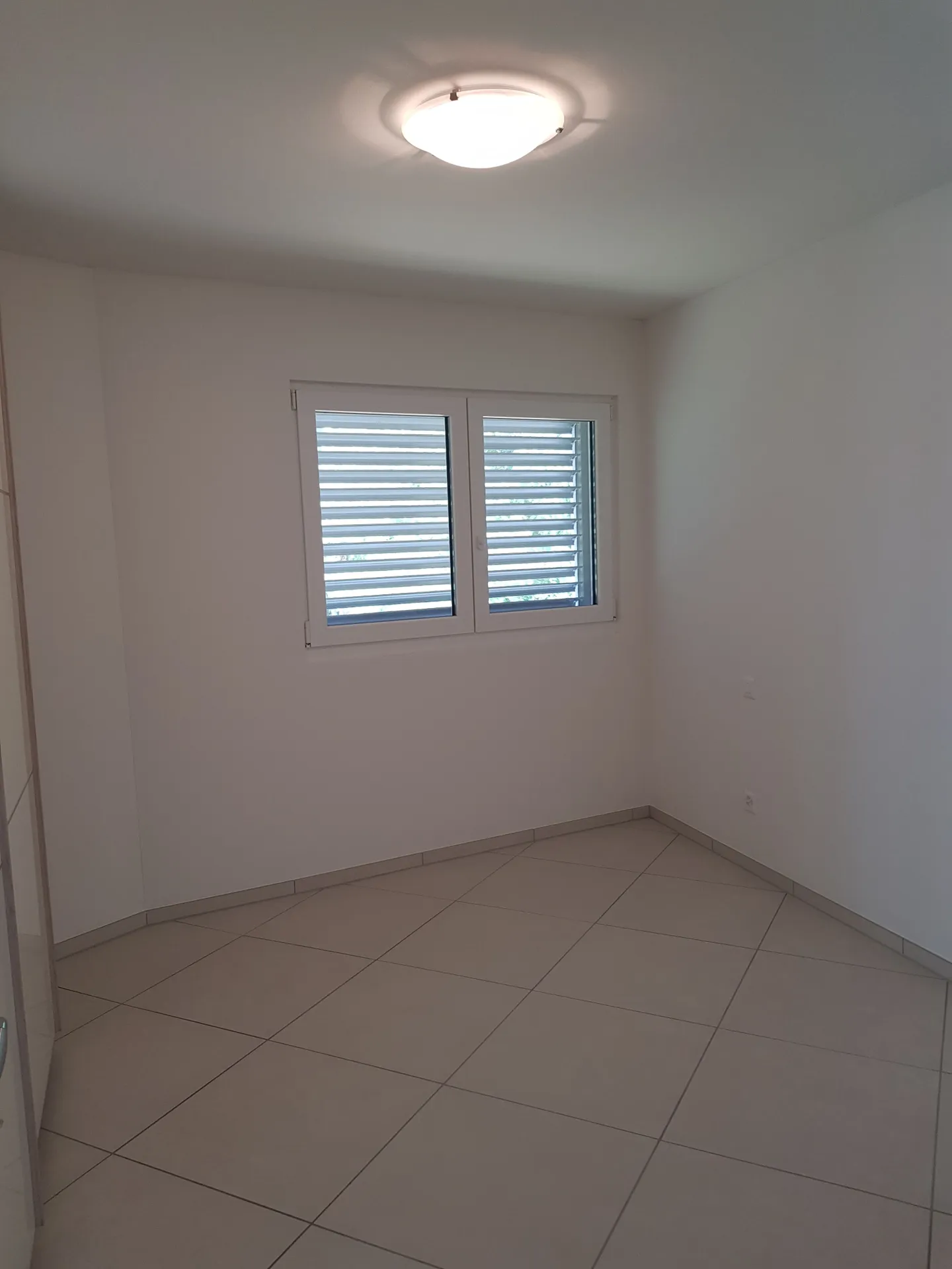 Modern 2.5-room apartment with balcony, Cadempino - Photo 7 of 10