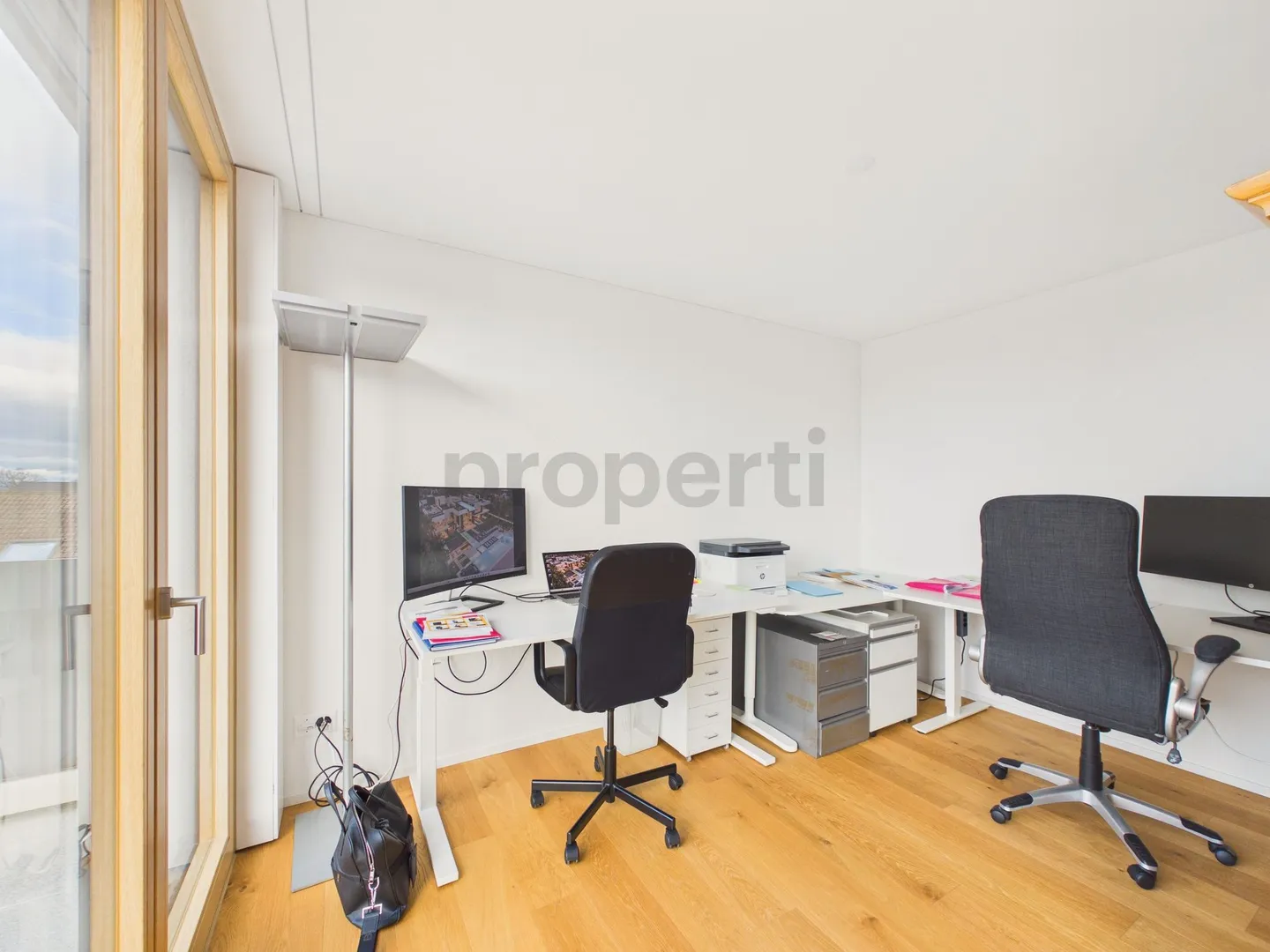 Appartamento moderno di 5,5 stanze con grande terrazza a Künten - Foto 9 di 13