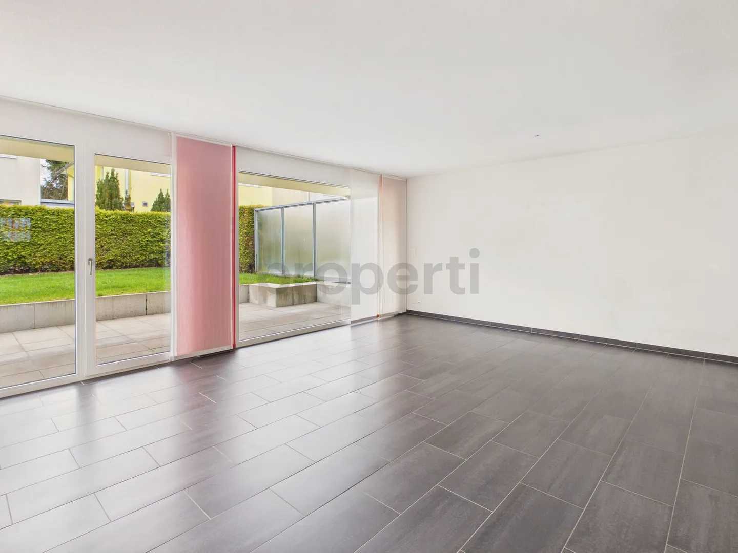 Maison familiale spacieuse à Urtenen - Photo 2 sur 13