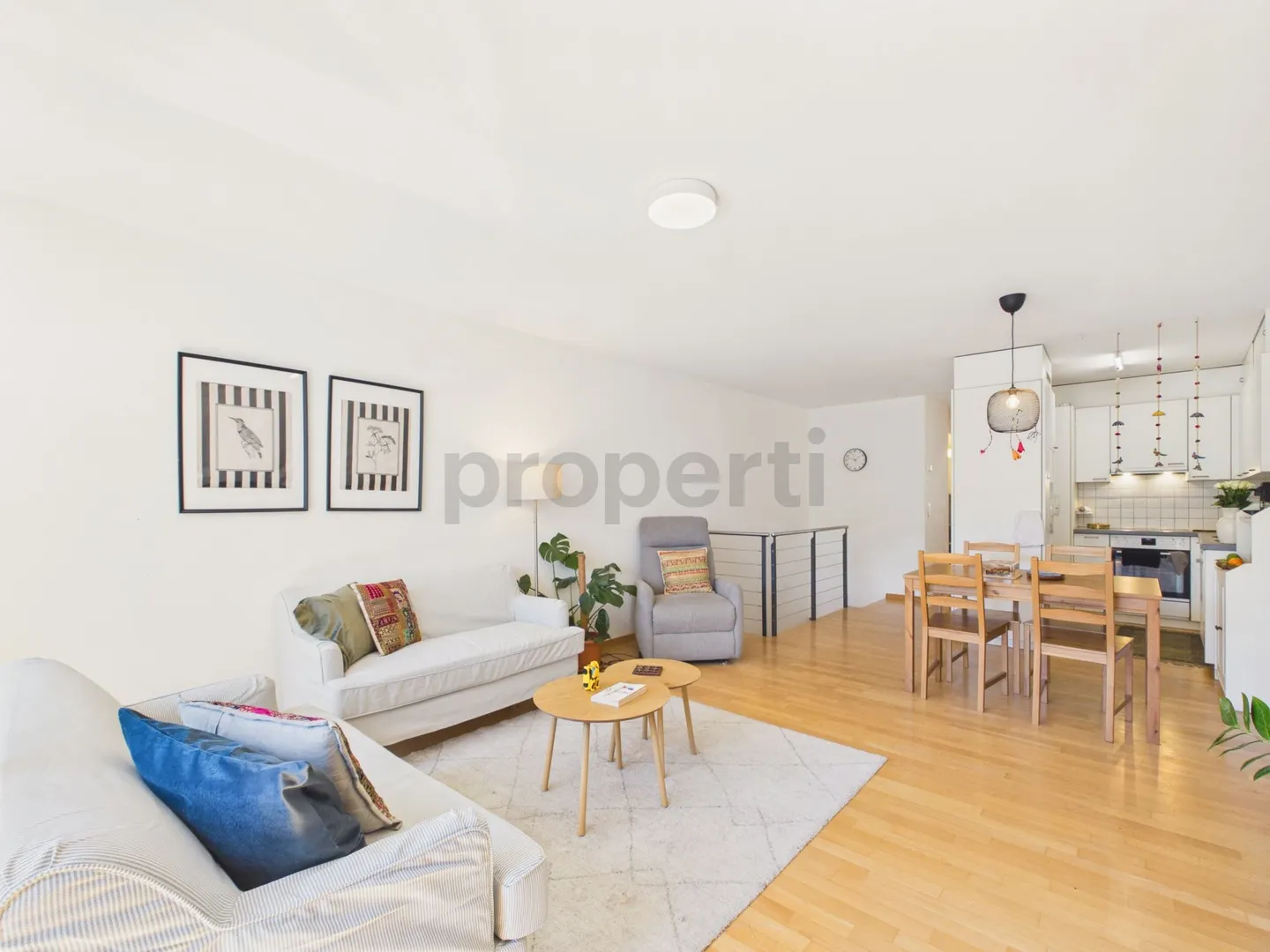 Spacious 3.5-room maisonette with attractive layout, Winterthur - Photo 1 of 13