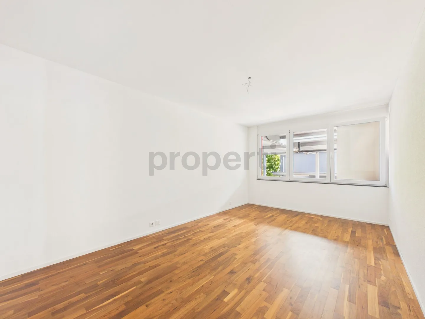Grosszuegige 5.5-Zimmer-Wohnung mit Balkon, Wilen b. Wil - Photo 6 sur 13
