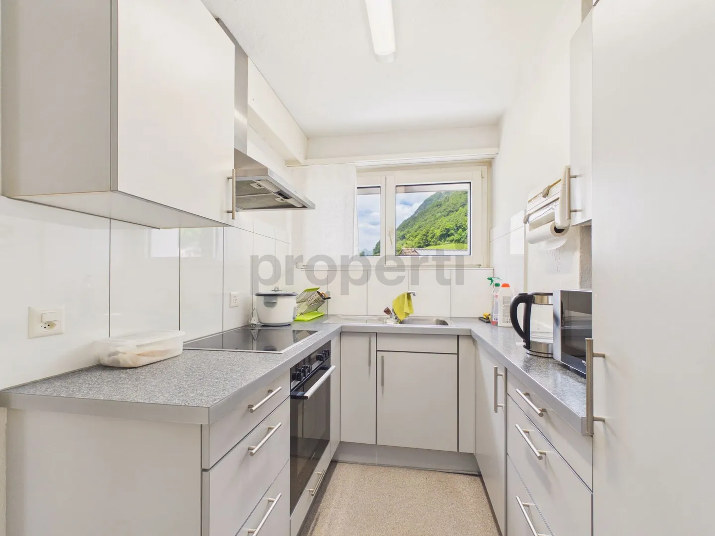 Helle Wohnung mit sonnigem Balkon - Foto 2 von 12