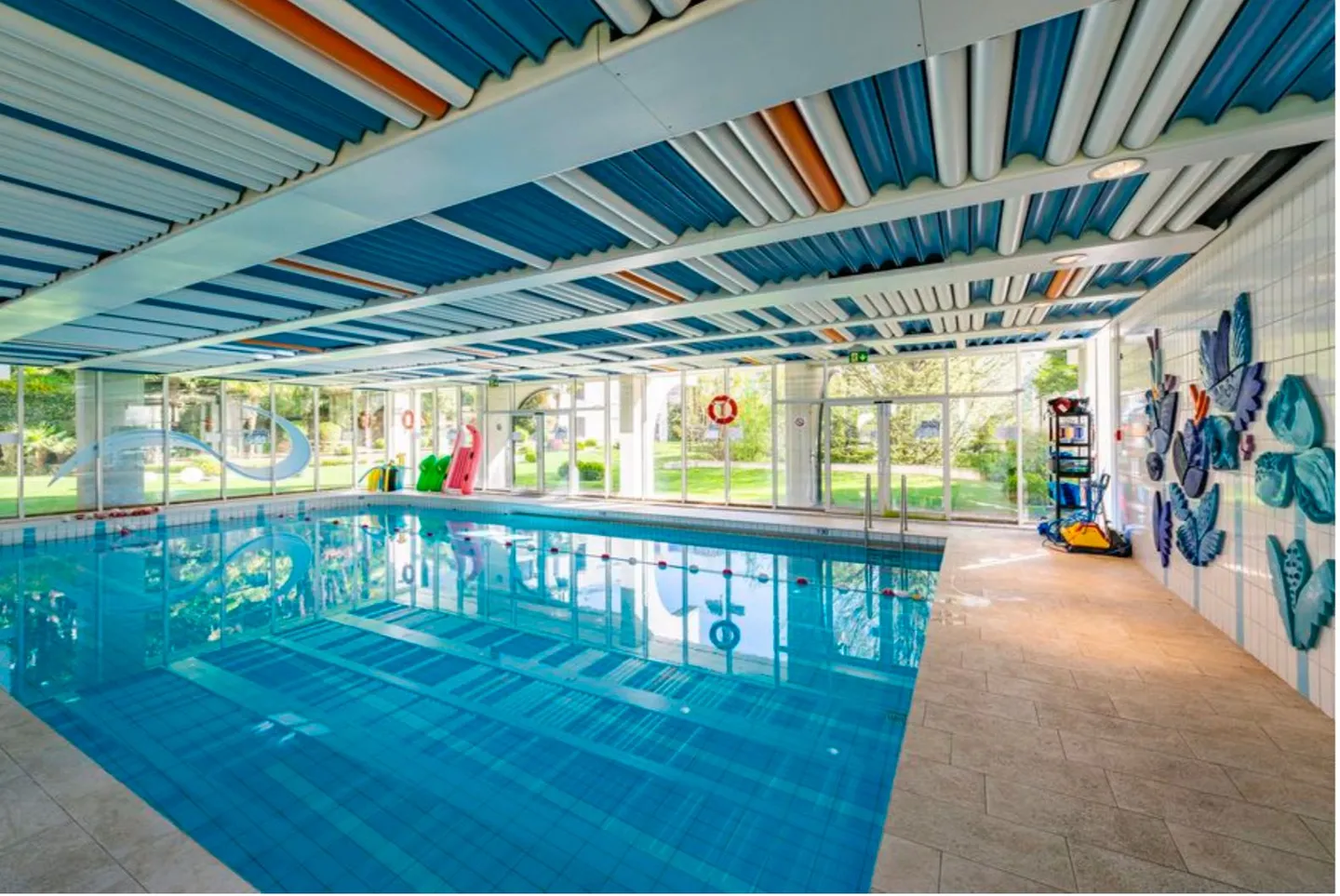 Bright penthouse with 6 rooms in Lugano with lake view - Photo 10 of 13