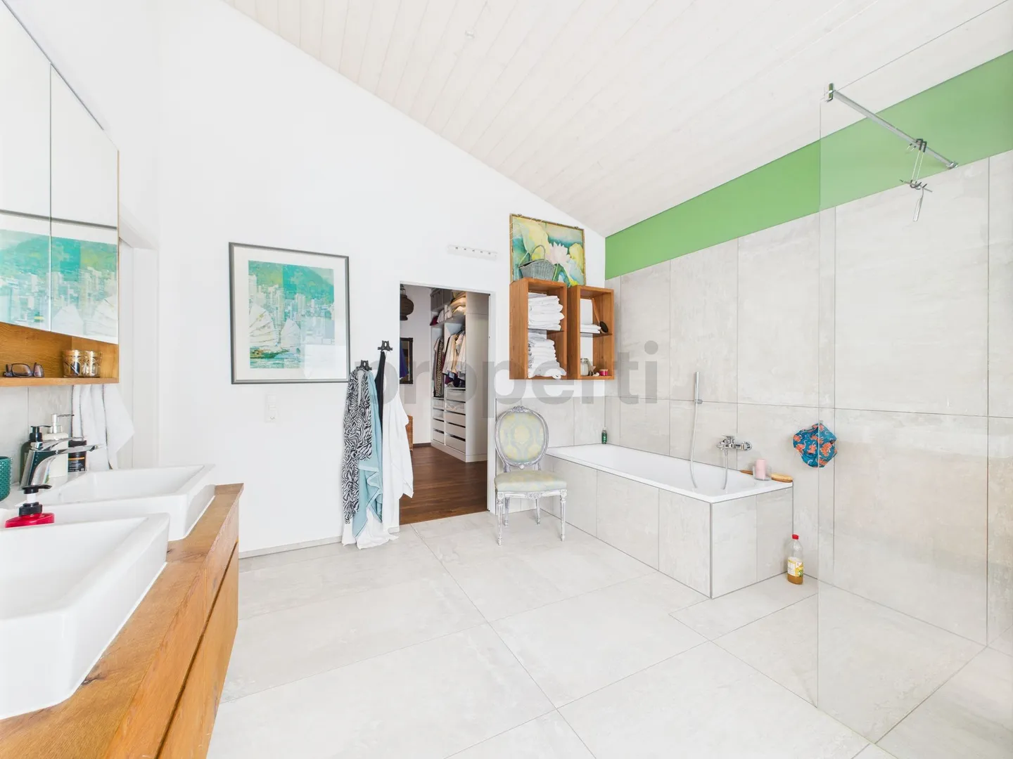 Attractive single-family house in the picturesque Mettau Valley with a view of the Jura Park - Photo 9 of 13