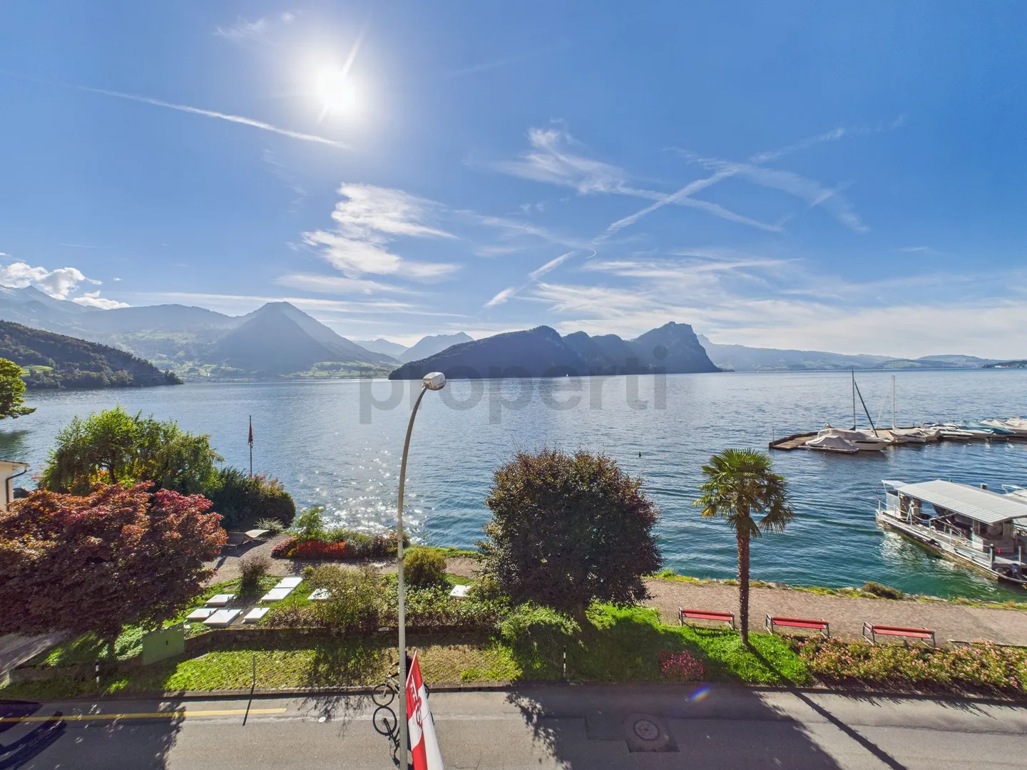 Attractive 2.5-room apartment with lake view in Vitznau - Photo 9 of 10