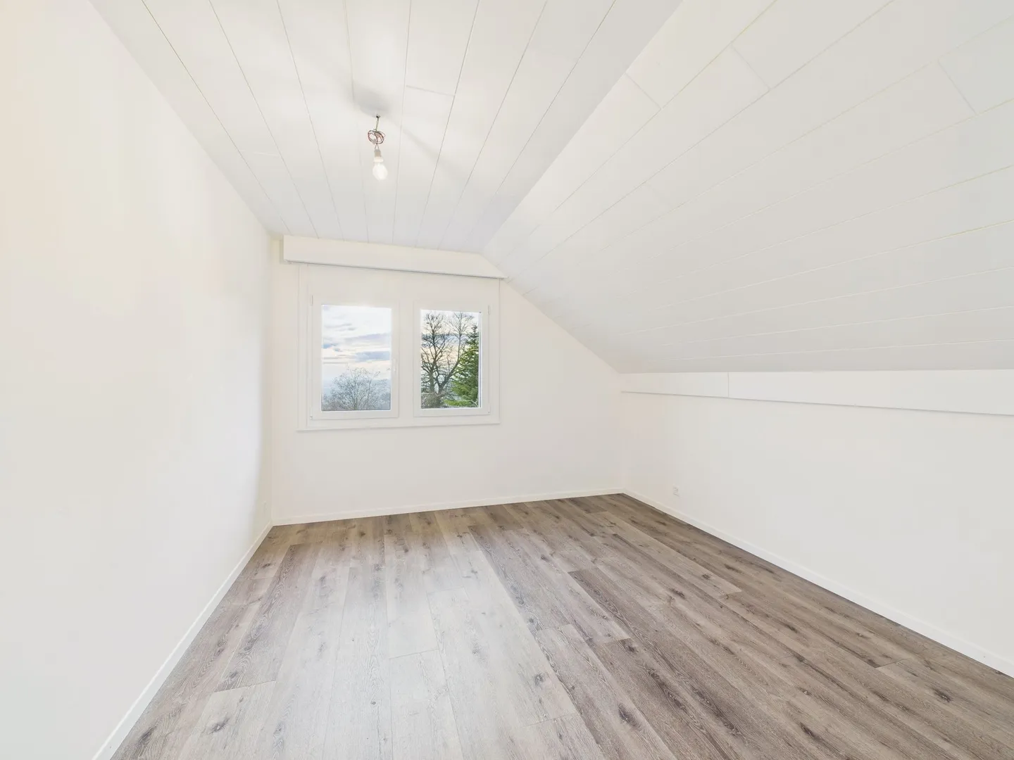 Modern 4.5-room penthouse with southwest-facing balcony, Bellerive VD - Photo 5 of 8