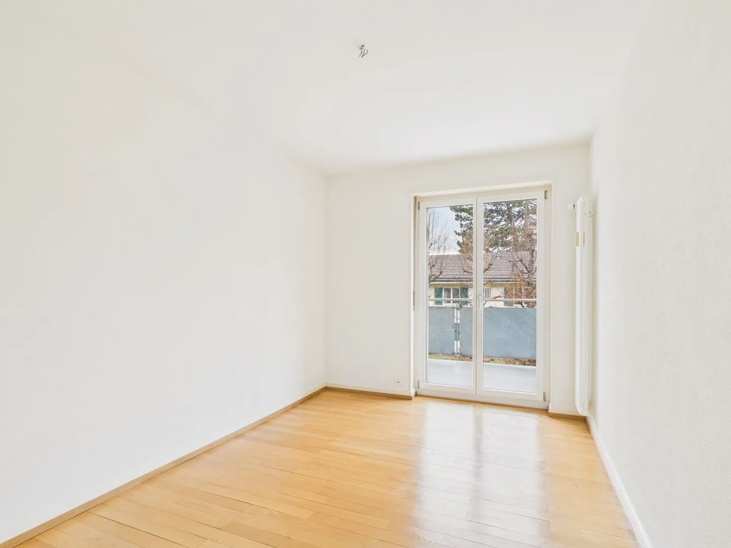 Charming 3.0-room apartment in the best location in Basel - Photo 1 of 9
