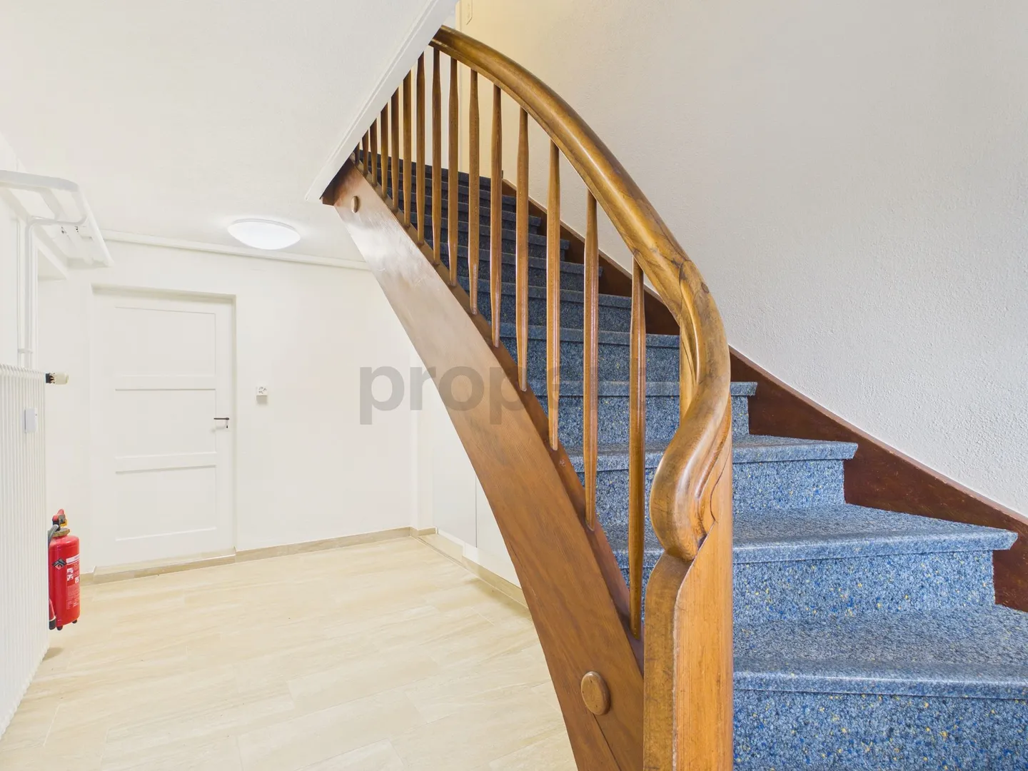 Maison de ville rénovée de 6 pièces avec grand espace de cave, Ermatingen - Photo 8 sur 11