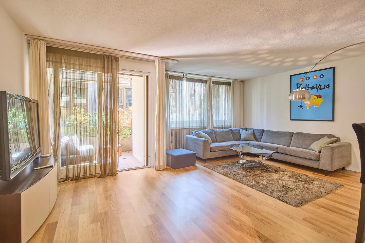 Appartement meublé 2 pièces avec balcon à Zurich Seefeld dans un emplacement calme - Photo 2 sur 12