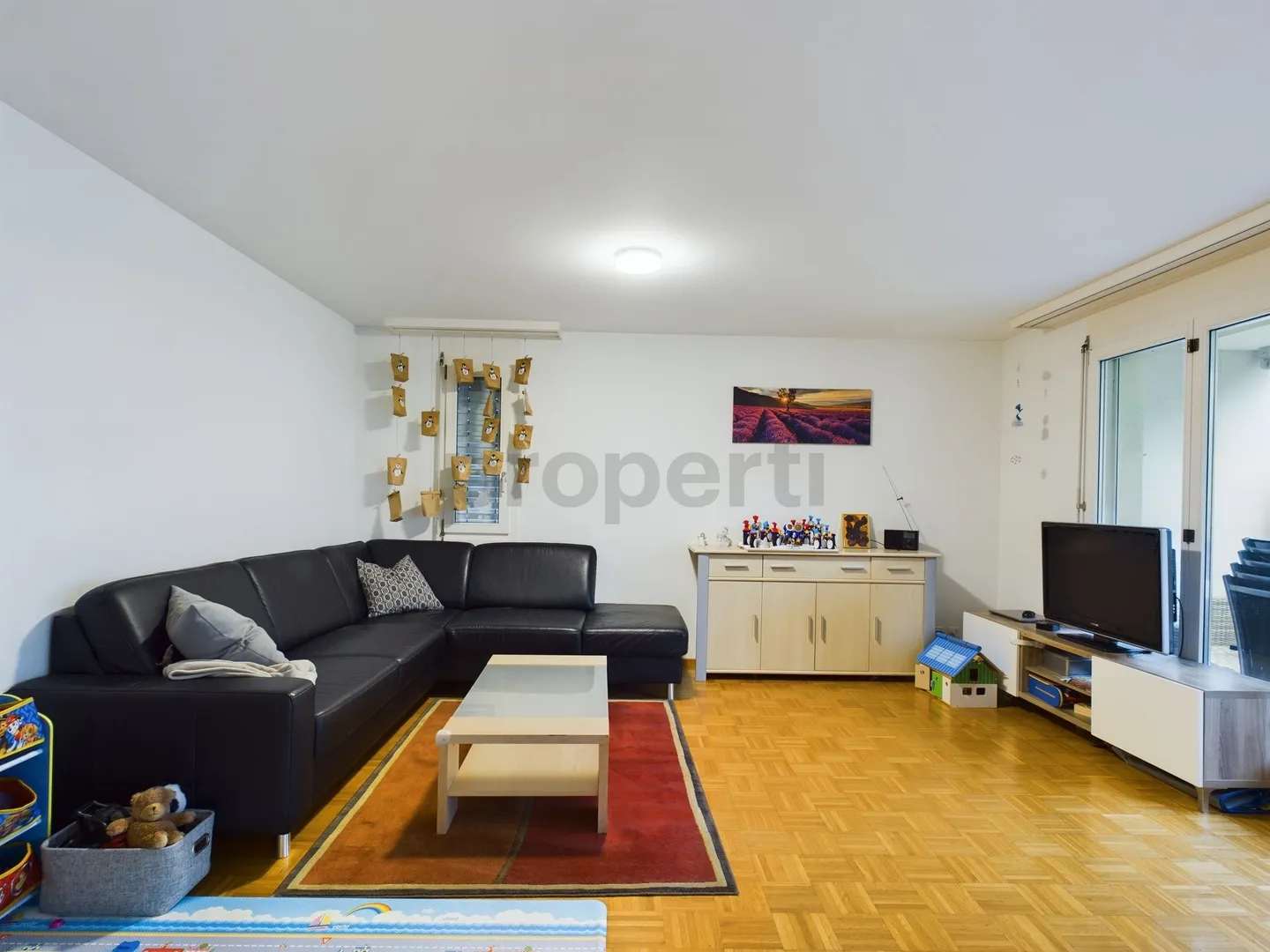 Quiet 4.5-room condominium with cellar, Winikon - Photo 1 of 13