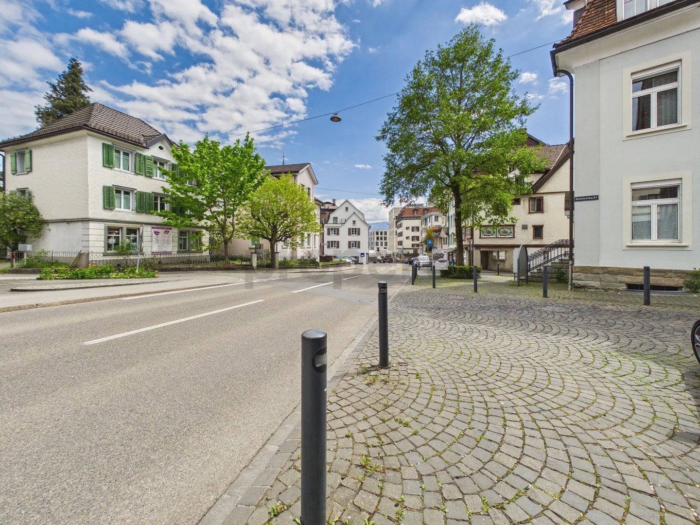 Versatile commercial spaces in a strategic location in Altstätten - Photo 9 of 11