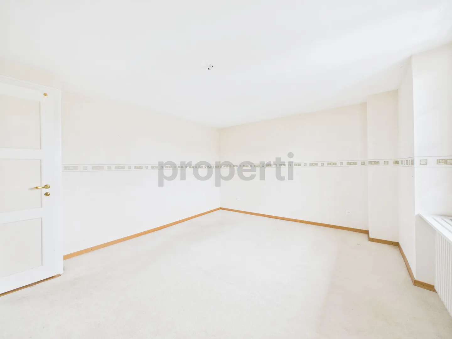 Magnificent renovated family home in Collex-Bossy - Charm and exceptional view - Photo 6 of 13