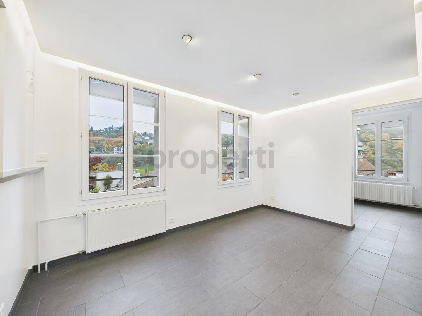 Außergewöhnliche Wohnung mit Panoramablick auf Fribourg - Foto 11 von 13