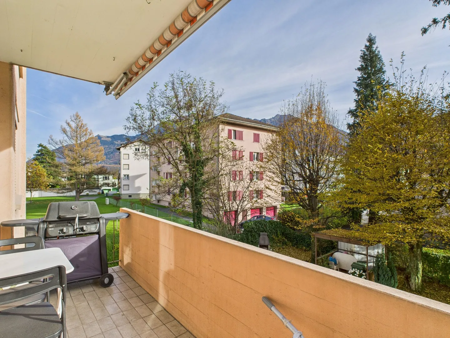 Sonnige 4-Zimmer Wohnung mit Balkon an zentraler Lage in Buchs SG - Photo 8 sur 11