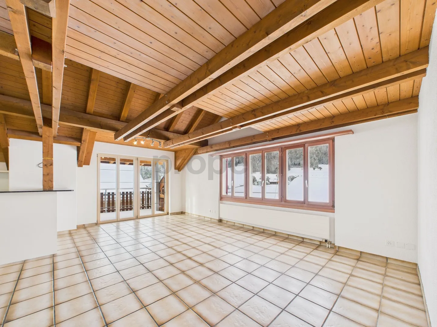 Charmante 5-Zimmer Wohnung mit Cheminée in Turbenthal - Foto 1 di 13