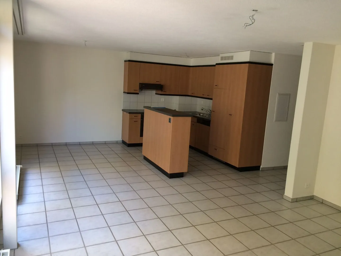 CHARMANTE UND GEMÜTLICHE 3.5 ZIMMER PARTERRE-WOHNUNG - Foto 1 von 5