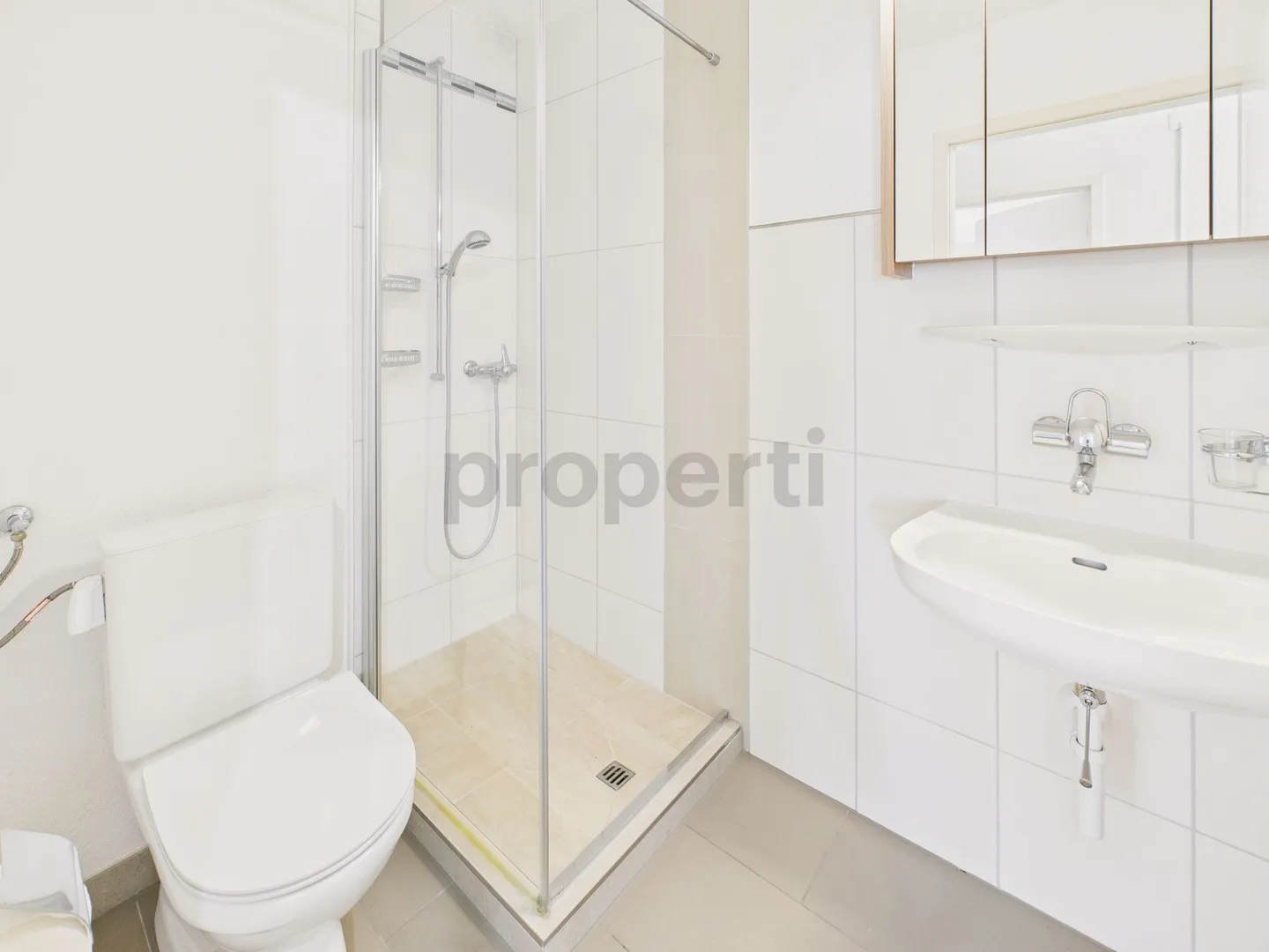 Charmant appartement de 3,5 pièces avec balcon à Büren an der Aare - Photo 8 sur 9