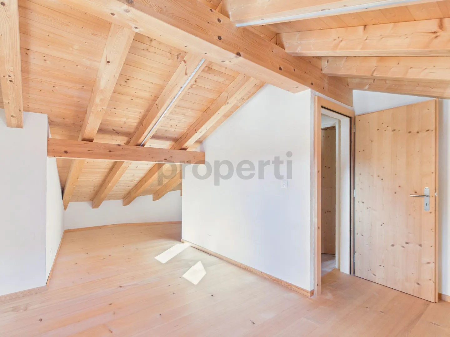 Appartement moderne avec vue montagne - Photo 7 sur 12