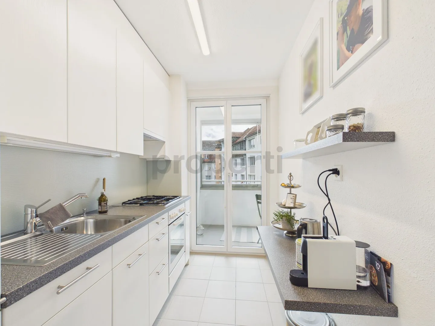 Quiet 3-Room Apartment with Central Location, St. Gallen - Photo 5 of 12