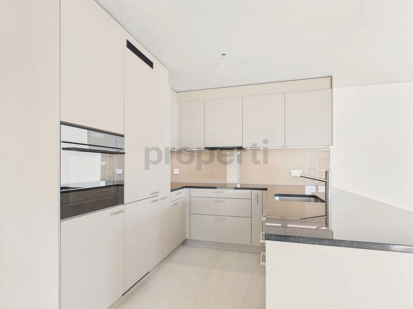 Appartement unique de 4,5 pièces avec design moderne à Buchs - Canton de Zurich - Photo 2 sur 11