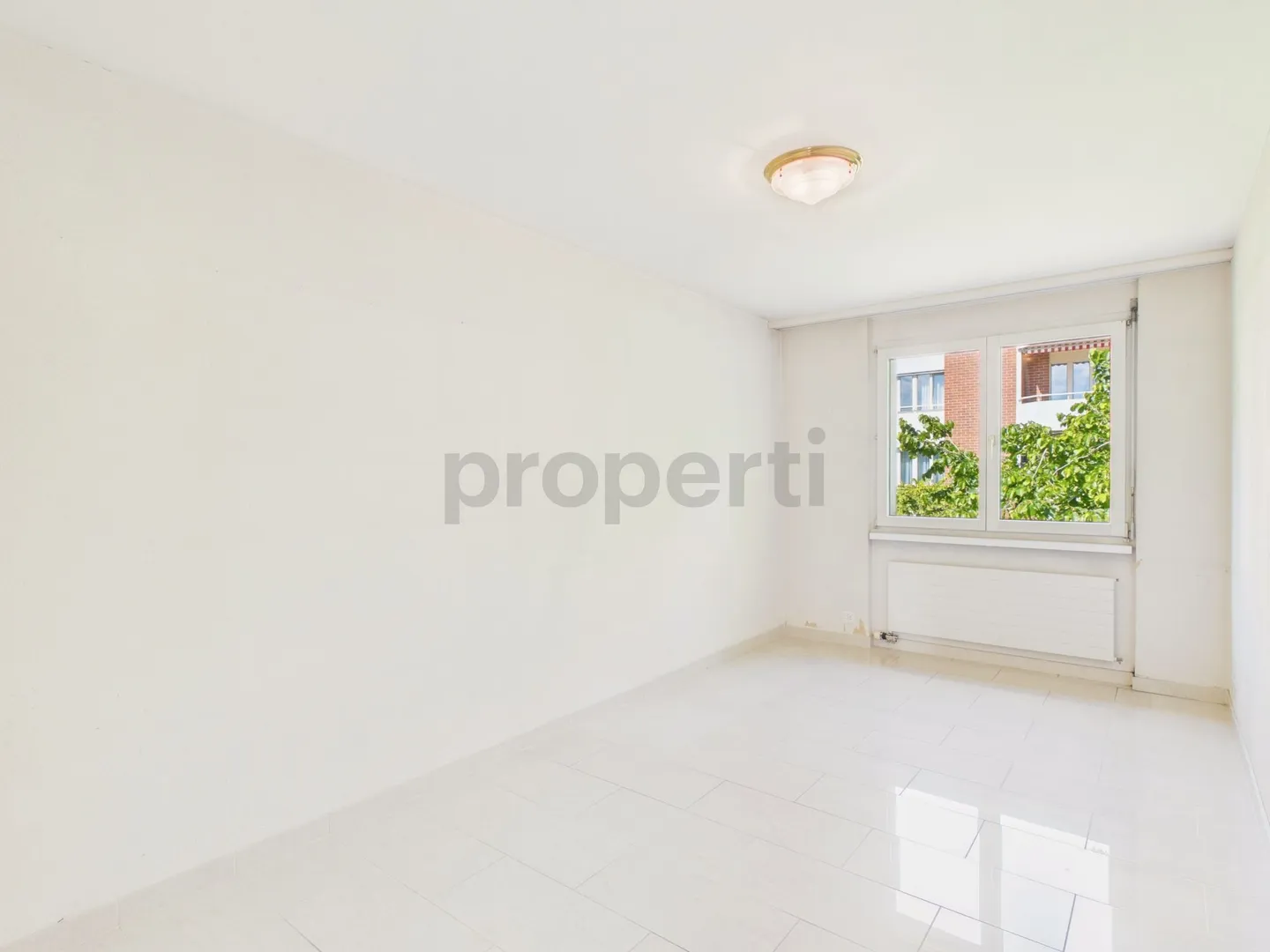 Helle 3.5-Zimmer-Wohnung mit Seeblick - Foto 7 von 11