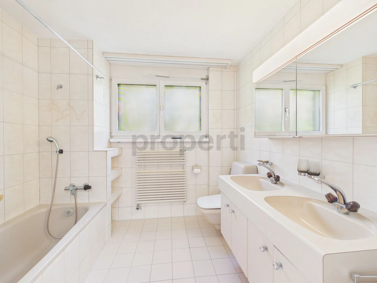 Helle 3.5-Zimmer-Wohnung mit Seeblick - Foto 8 von 11