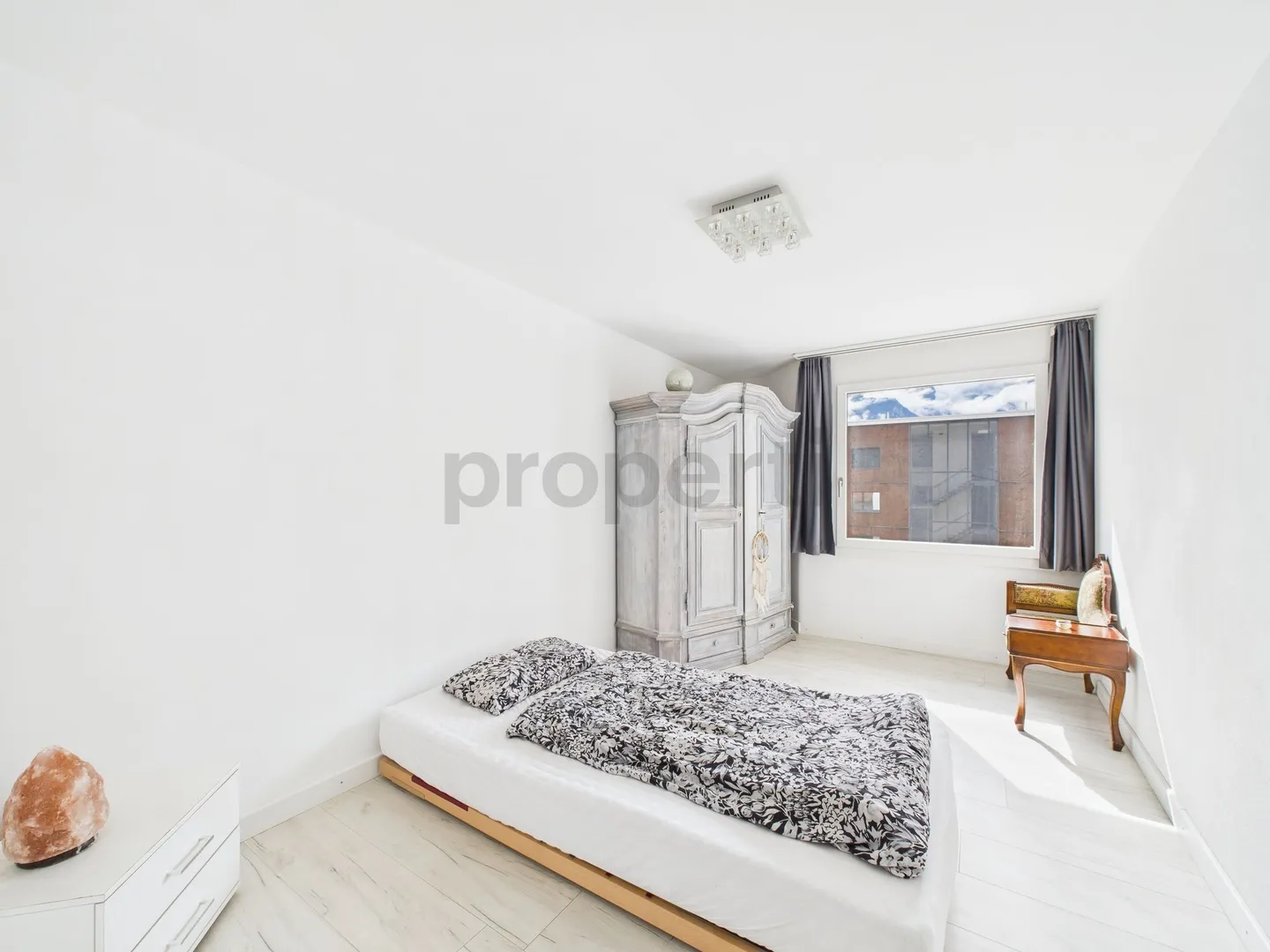 Exclusive 4.5-room penthouse with fantastic light and modern amenities in Untervaz, GR - Photo 5 of 12