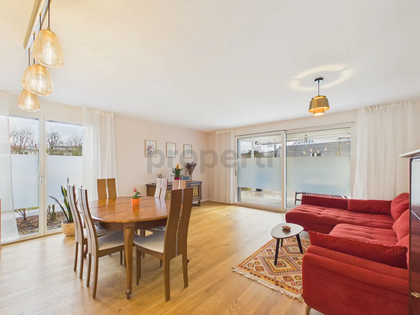 Vivere strategicamente: Appartamento moderno con giardino - Solo 3 min. per l'A1 - Foto 4 di 12