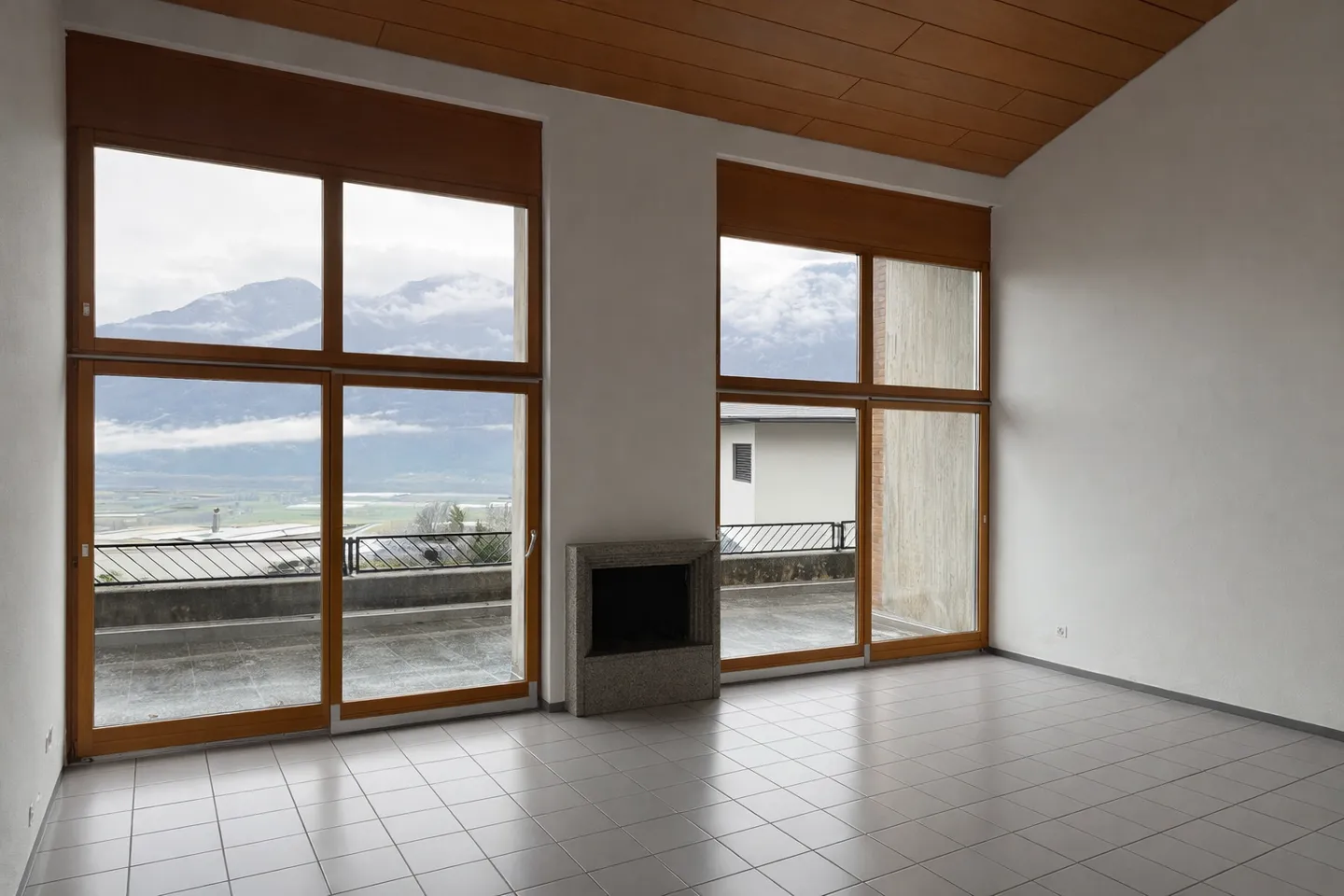 Villa unifamiliale avec vue panoramique - Sant'Antonino - Photo 4 sur 13