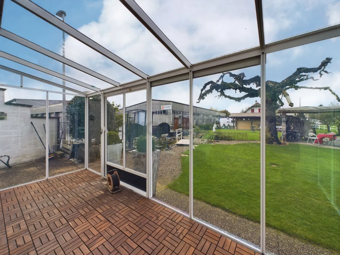 Charmante maisonette de 3,5 pièces avec balcon ensoleillé, Recherswil - Photo 9 sur 10