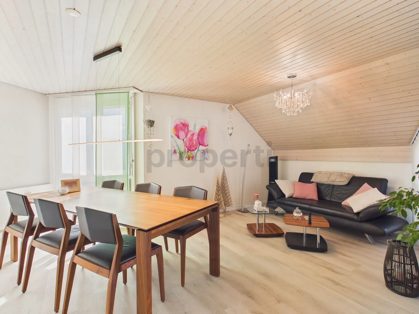 Luminoso appartamento duplex di 5,5 locali con galleria a Emmen, Canton Lucerna - Foto 4 di 13