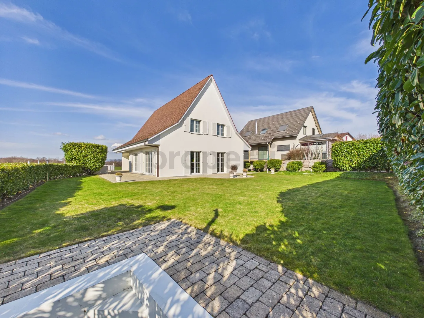 Luminosa casa unifamiliare di 4.5 locali con giardino, Seltisberg - Foto 1 di 13