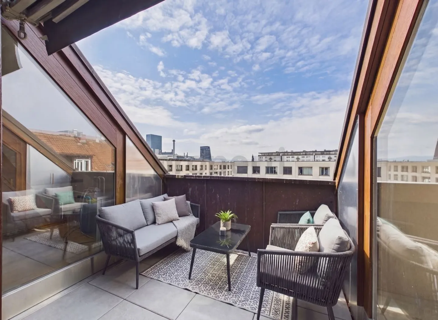 RISERVATO - Foto 2 di 9