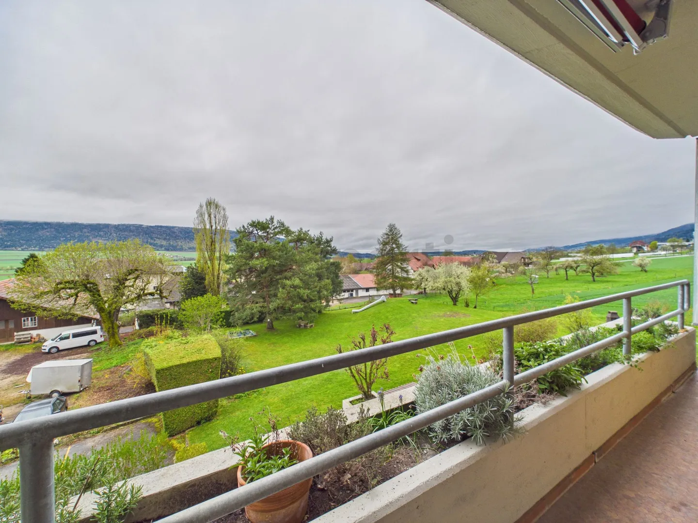 Spacieuse 4.5 pièces  maisonette avec balcon, Val-de-Ruz - Foto 5 di 11