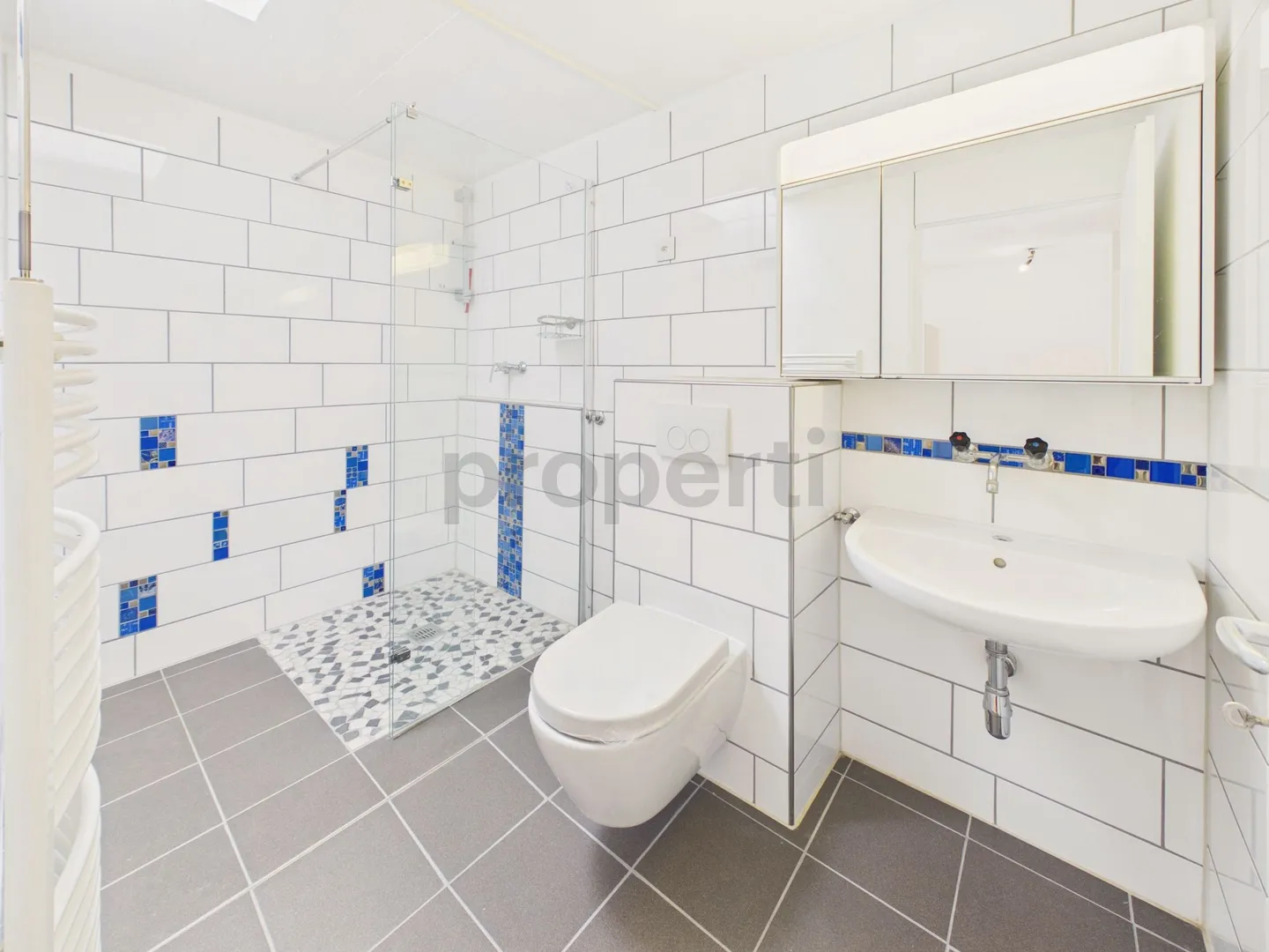 Incantevole casa a schiera in una posizione privilegiata con vista panoramica mozzafiato - Foto 10 di 11