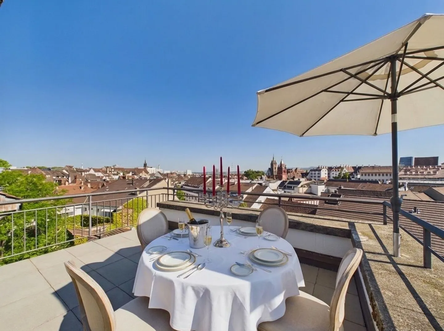 Charming Maisonette with Sunny Balcony - Photo 10 of 13