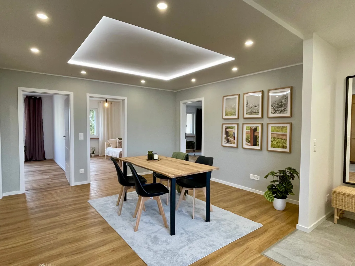 Appartamento moderno, completamente ristrutturato di 3,5 locali con bella vista sulle Alpi - Foto 4 di 11