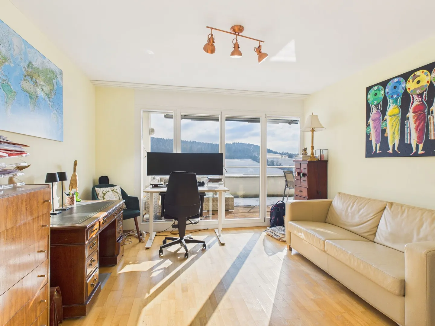 Schöne 4.5-Zimmer-Maisonette-Wohnung in der Forch  Wohnen mit unverbaubarer Aussicht - Foto 6 von 11