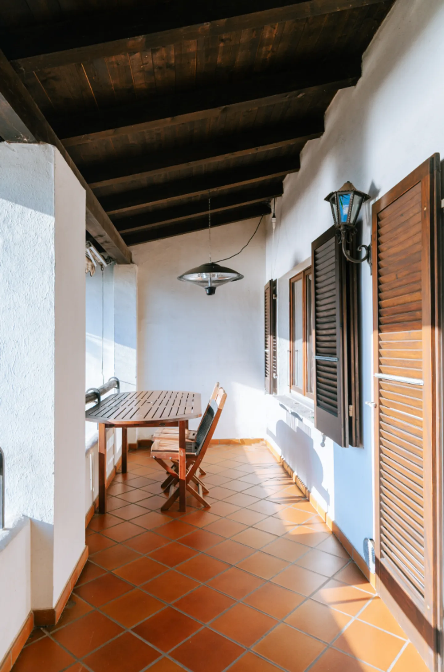 Casa a schiera con vista lago - Foto 5 di 11