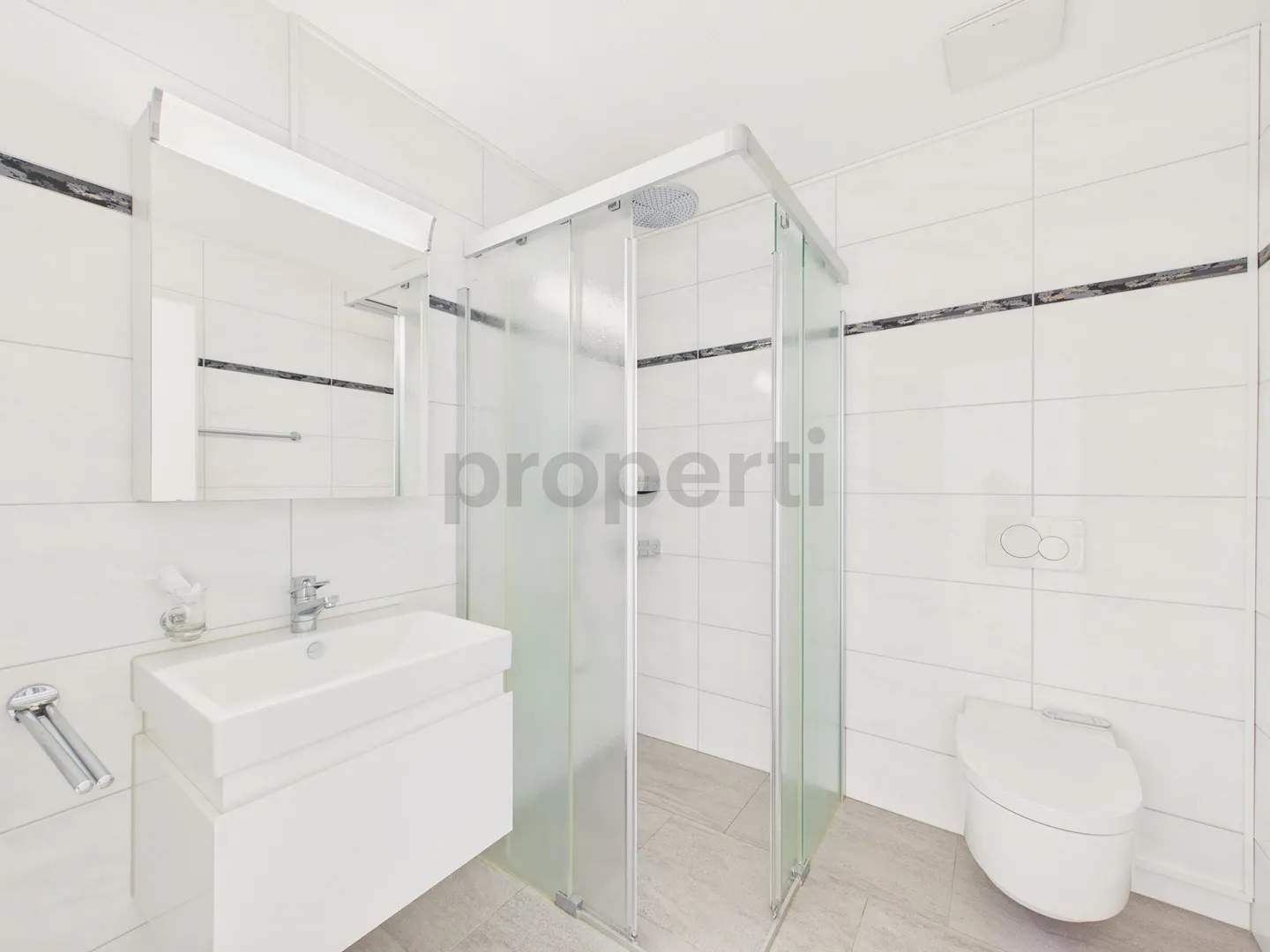 Moderne 4.5-Zimmer-Wohnung mit sonnigen Terrassen in Winterthur - Photo 6 of 10