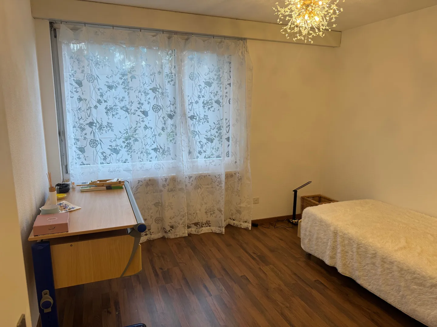 Modern 3.5-Zimmer-Möblierte Wohnung mit Balkon, Uster - Photo 8 sur 10