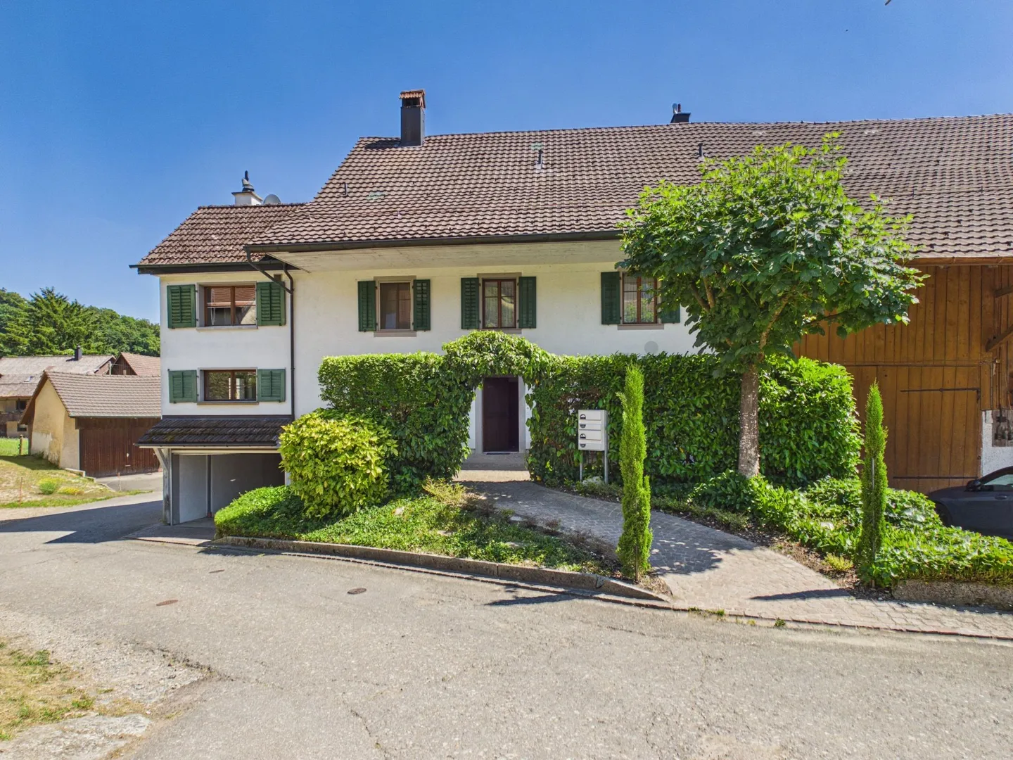 Charmantes Bauernhaus mit Potenzial - Foto 1 von 11