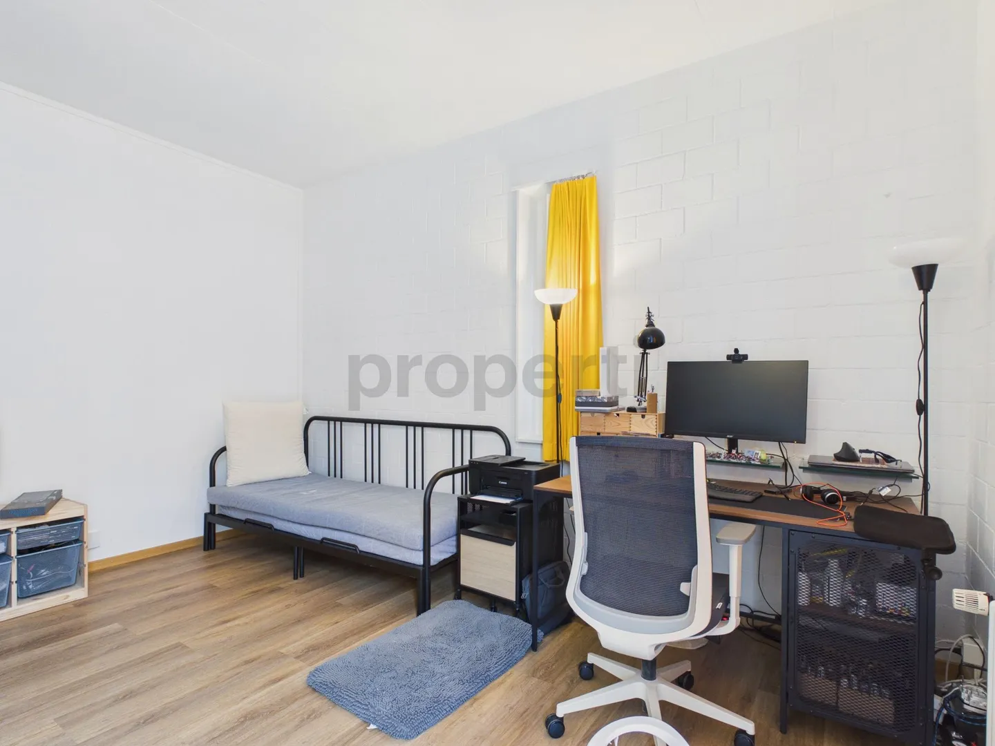 Architektonisch prämierte Liegenschaft, 165 m² Wohnfläche und privater 50 m² Innenhof - Photo 7 of 11